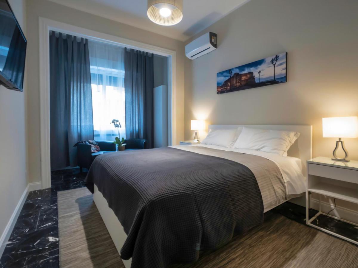 Готель Silia House Napoli Centro Екстер'єр фото